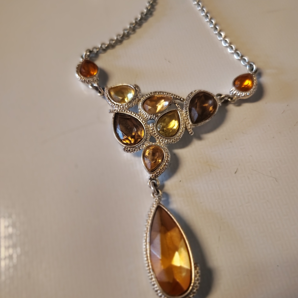 Elegant Silver and Amber Necklace